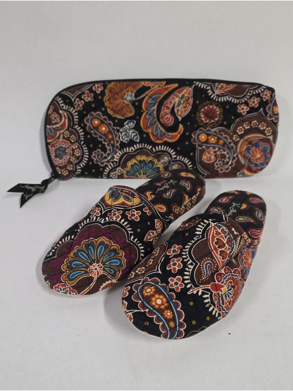 Vera Bradley Paisley Slippers & Case, Slippers Size M,  7-8